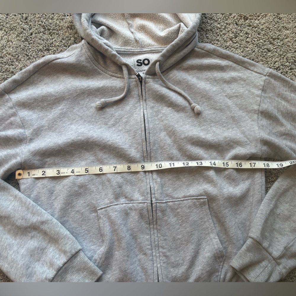 SO Women's Short Full Zip Gray Jacket Size S - Picture 5 of 8
